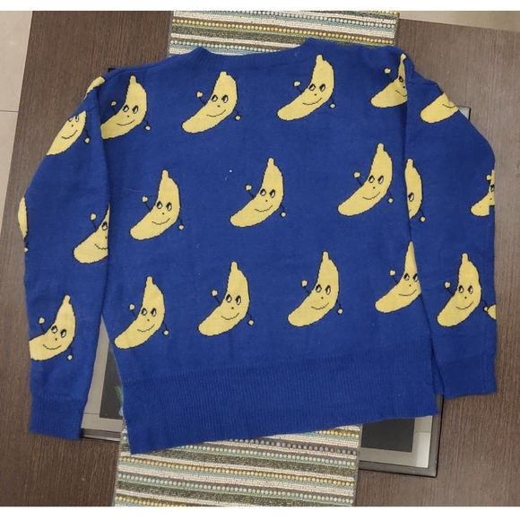 🥶Quirky retro sweater🤍 - Picture 6 of 6